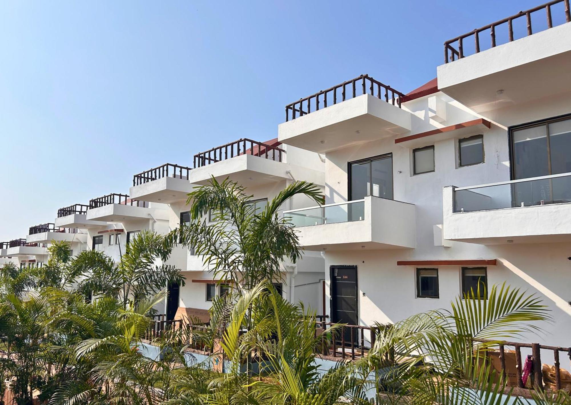 Baywatch Resort Bhogave Beach Vengurla Exterior foto