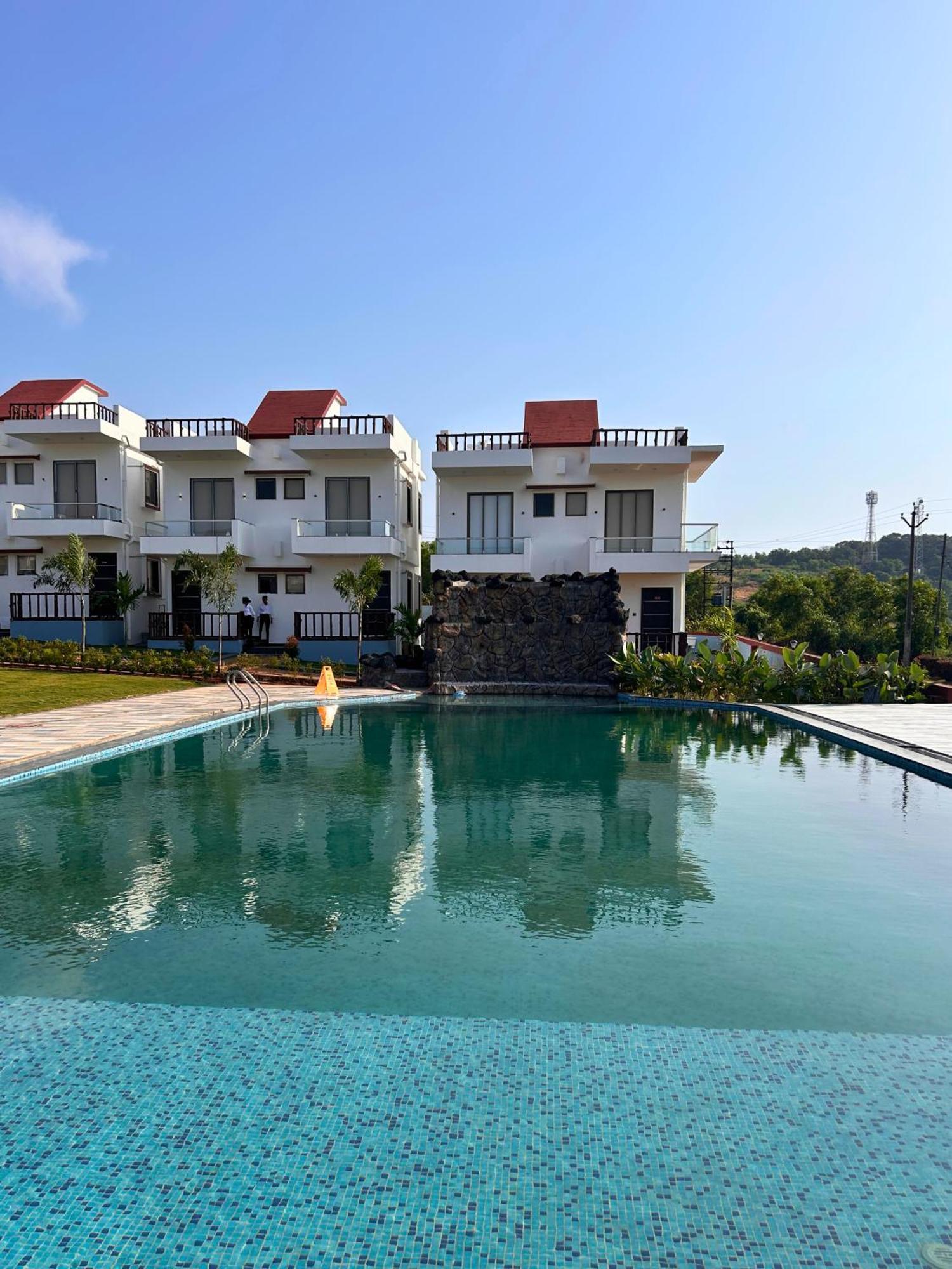 Baywatch Resort Bhogave Beach Vengurla Exterior foto